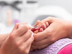 Nail Polish: ਕੀ ਨੇਲ ਪਾਲਿਸ਼ ਲਗਾਉਣ ਨਾਲ ਹੋ ਸਕਦਾ ਹੈ ਕੋਈ ਨੁਕਸਾਨ? ਜਾਣੋ ਇਸ ਦੇ ਪ੍ਰਭਾਵ