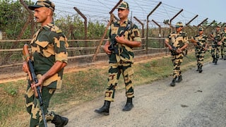 BSF Jobs 2024: बॉर्डर सिक्योरिटी फोर्स में निकली बंपर पदों पर भर्ती, ये उम्मीदवार कर सकते हैं अप्लाई