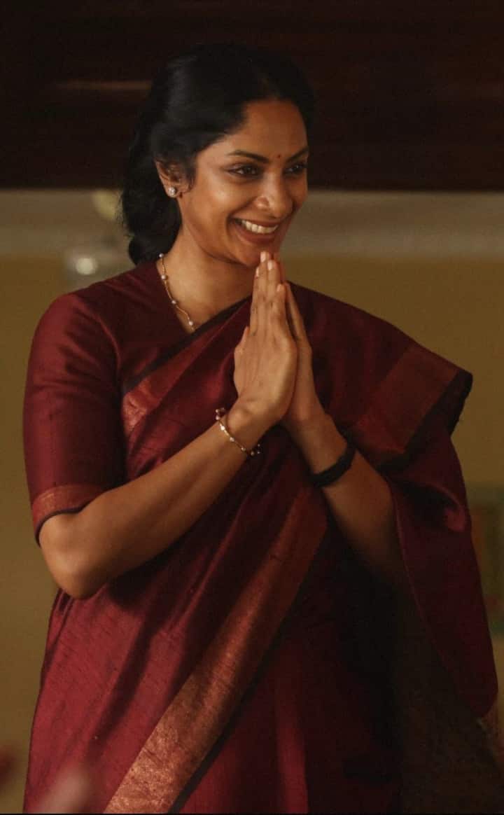 Kangana Ranaut To Sriya Reddy Actresses Who Portrayed Politicians On