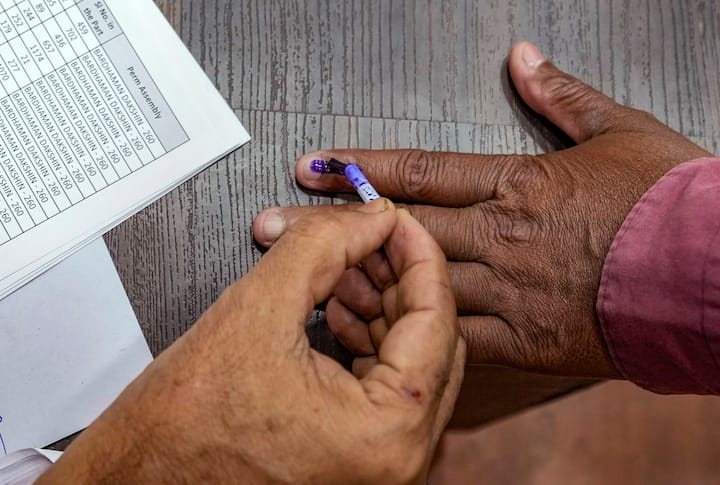 Till now, a total of five phases of voting have been completed, after which the results of the Lok Sabha elections will be revealed on June 4.