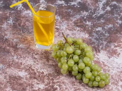 Benefits Of Raisins: ਕਿਸ਼ਮਿਸ਼ ਵਿੱਚ ਵਿਟਾਮਿਨ ਬੀ6, ਕੈਲਸ਼ੀਅਮ, ਪੋਟਾਸ਼ੀਅਮ ਅਤੇ ਕਾਪਰ ਦੀ ਭਰਪੂਰ ਮਾਤਰਾ ਹੁੰਦੀ ਹੈ। ਇਸ ਚ ਐਂਟੀਆਕਸੀਡੈਂਟ ਅਤੇ ਐਂਟੀਬੈਕਟੀਰੀਅਲ ਗੁਣ ਕਾਫੀ ਮਾਤਰਾ ਚ ਪਾਏ ਜਾਂਦੇ ਹਨ।