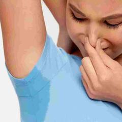 Smell of Sweat : ਕੀ ਤੁਸੀਂ ਗਰਮੀਆਂ 'ਚ ਪਸੀਨੇ ਦੀ ਬਦਬੂ ਤੋਂ ਹੋ ਪਰੇਸ਼ਾਨ ਤਾਂ ਅਪਣਾਓ ਆਹ ਤਰੀਕੇ ਰਹੋਗੇ ਤਰੋਤਾਜ਼ਾ