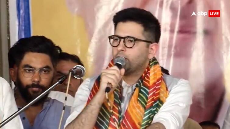 Raghav Chadha AAP MP public rally in Delhi lok Sabha election Parise Arvind Kejriwal Raghav Chadha: आप सांसद राघव चड्ढा की चुनावी सभा, बोले- 'दिलचस्प है चुनाव, राहुल गांधी...'