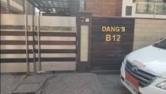 આવકવેરા વિભાગની મોટી કાર્યવાહી, કારોબારીને ત્યાંથી મળી મોટી માત્રામાં કેશ, લઈ જવા બોલાવવી પડી વેન