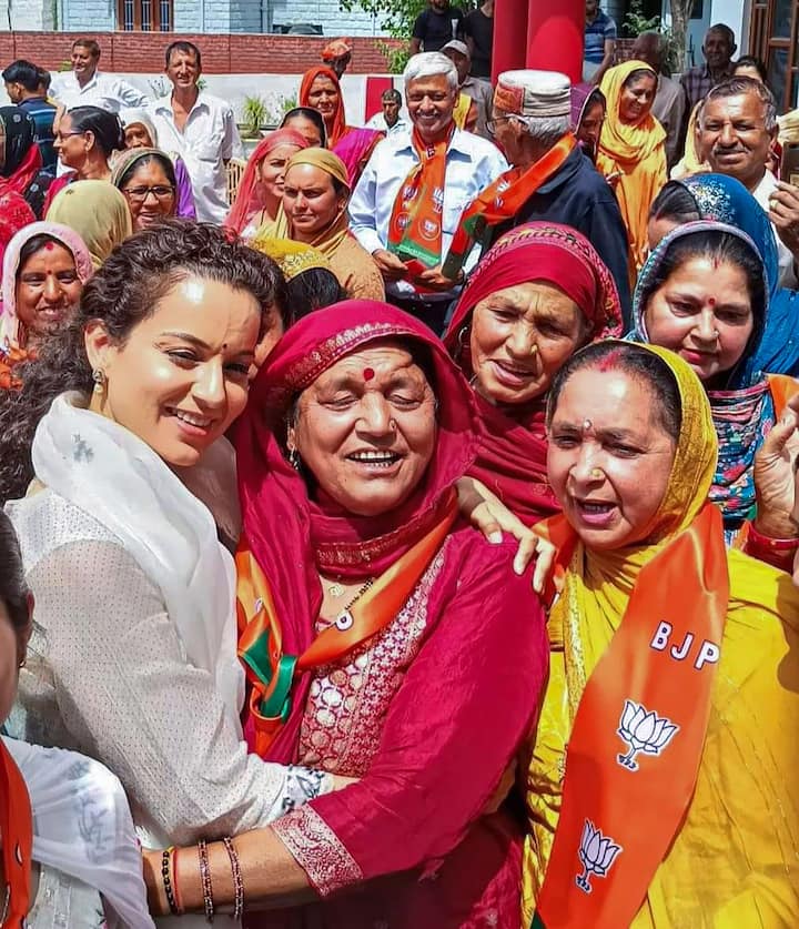 विक्रमादित्य सिंह ने कहा कि मंडी संसदीय क्षेत्र के लिए कंगना रनौत का कोई विजन नहीं है. वह सिर्फ प्रधानमंत्री नरेंद्र मोदी का गुणगान करने में लगी हुई हैं. वे प्रधानमंत्री को कभी भगवान राम तो कभी भगवान विष्णु का अवतार बता रही हैं. उन्होंने कहा कि कंगना रनौत की सांसद बनने की इच्छा कभी पूरी नहीं होगी. वह सिर्फ अंधभक्ति पर ही विश्वास करती हैं.