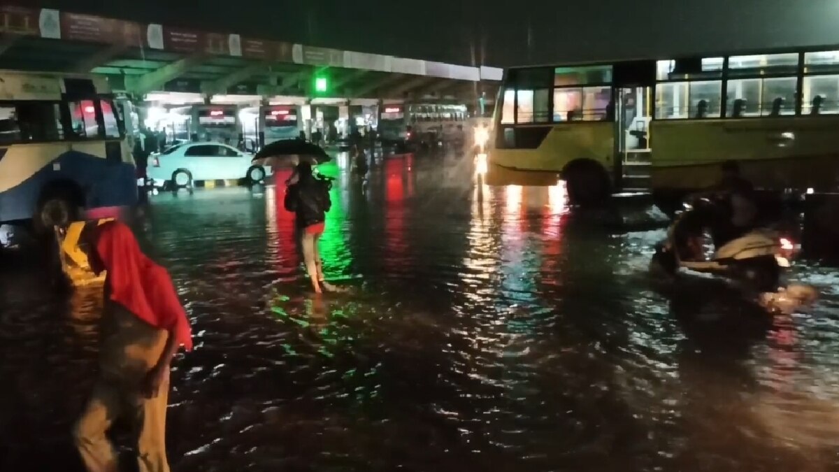 Salem Rain Update: சேலத்தில் ஒரே நாளில் கொட்டிய கனமழை - எவ்வளவு மி.மீ., தெரியுமா..?