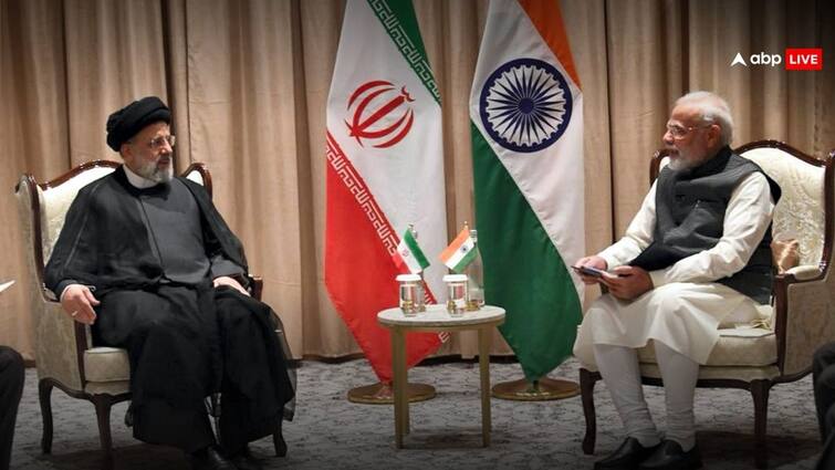 Iranian President Ebrahim Raisi gift to India Chabahar Port how India keep eye on Pakistan China Gwadar Port मौत से चंद दिनों पहले भारत को बड़ा तोहफा दे गए ईरान के राष्ट्रपति रईसी, खोद गए चीन के लिए खाई