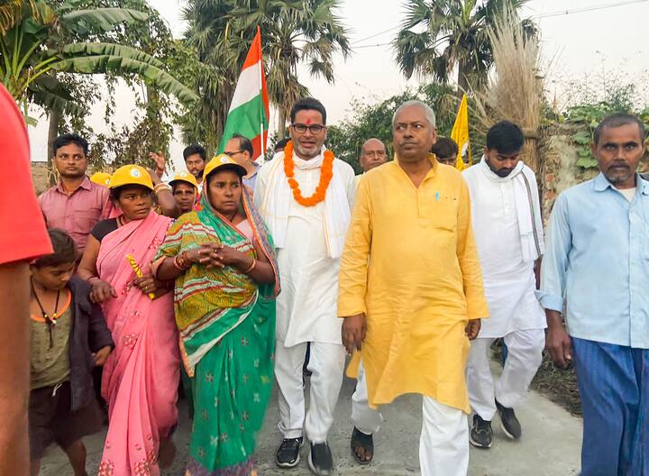 अंत में प्रशांत किशोर ने कहा कि बिहार में अगर वंचित समाज के, अति पिछड़ा समाज के, दलितों को, मुसलमानों को अगर जगह नहीं मिली तो ये जगह लालू और नीतीश ने नहीं दिया है.