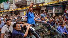 Delhi: CM अरविंद केजरीवाल ने किसे बताया 'झांसी की रानी', लोगों ने जमकर बजाईं तालियां