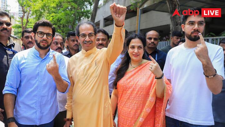 मुंबई बीजेपी प्रमुख आशीष शेलार ने ईसीआई को लिखे अपने पत्र में कहा कि ठाकरे की प्रेस कॉन्फ्रेंस आदर्श आचार संहिता का उल्लंघन है क्योंकि जब वह बोल रहे थे तो पूरे मुंबई में मतदान हो रहा था.