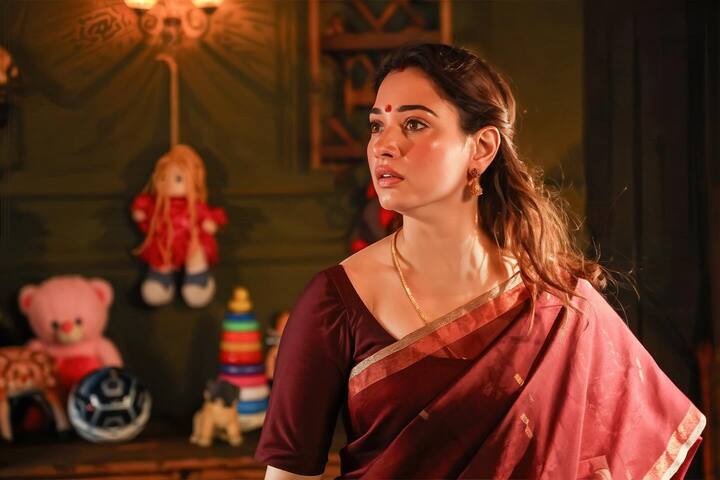आजची सर्वात मोठी पॅन इंडिया स्टार असलेली तमन्ना भाटिया आणि राशी खन्ना या दोन तगड्या अभिनेत्री यात मुख्य भूमिकेत आहेत. थरारक अनुभव देणारा दोघींचा अभिनय अखेरपर्यंत खिळवून ठेवणारा आहे.