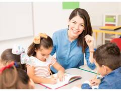 ਬੱਚਿਆਂ ਨੂੰ ਪਲੇ ਸਕੂਲ ਭੇਜਣ ਦੀ ਸਹੀ ਉਮਰ ਕੀ ਹੈ? ਜਾਣੋ ਪਹਿਲਾਂ ਭੇਜਣ ਦੇ ਨੁਕਸਾਨ