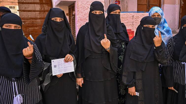 Maharashtra Lok Sabha Election 2024 Mumbai Muslim Areas Voters More voting on polling booths in Bhendi Bazaar Kurla Bandra Maharashtra Lok Sabha Election 2024: मुंबई के मुस्लिम इलाकों में वोटर्स में दिखा भारी उत्साह, कांग्रेस ने क्या कहा?