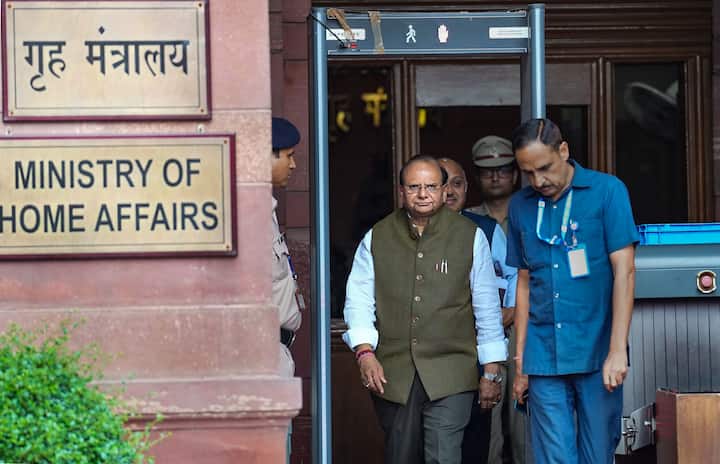 आम आदमी पार्टी ने तंज कसते हुए कहा कि बीजेपी चुनाव तक रोज नए हथकंडे अपनाएगी(फाइल फोटो)