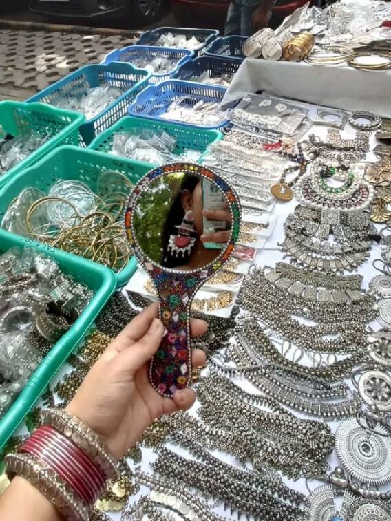 दिल्ली की इस मार्केट में मिलता है हर राज्य का सामान