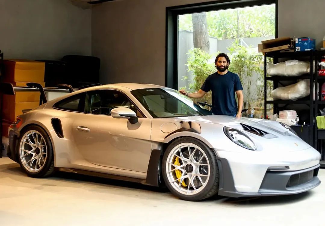 Porsche 911 GT3 RS: साउथ एक्टर नागा चैतन्य ने खरीदी 3.5 करोड़ की कार, पोर्शे की कार लाए अपने घर