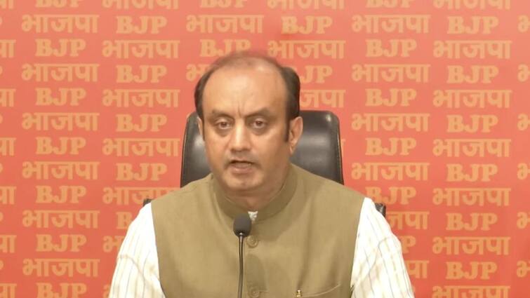 Swati Maliwal Case Sudhanshu Trivedi Attacks Kejriwal ask question about Appointment List Swati Maliwal Case: स्वाति मालीवाल केस में सुधांशू त्रिवेदी का CM केजरीवाल से सवाल- अपॉइंटमेंट नहीं था तो लिस्ट जारी कर दीजिए