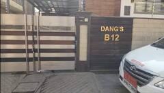 आयकर विभाग की बड़ी कार्रवाई, कारोबारी के यहां बड़ी मात्रा में कैश बरामद, ले जाने के लिए लगाई गई वैन