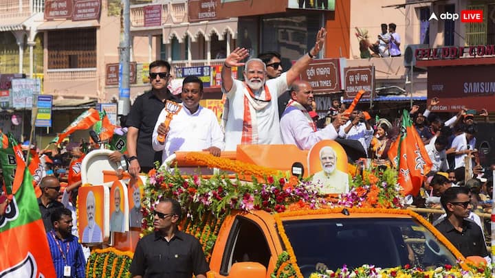 संबित पात्रा तब 11 हजार 714 वोटों से इलेक्शन में हार गए थे.