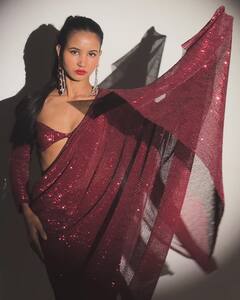 ना इंग्रजी येतं  ना फॅशन डिझायनिंग शिकली, तरीही 12वी पास नॅन्सी त्यागीची जगभर चर्चा!