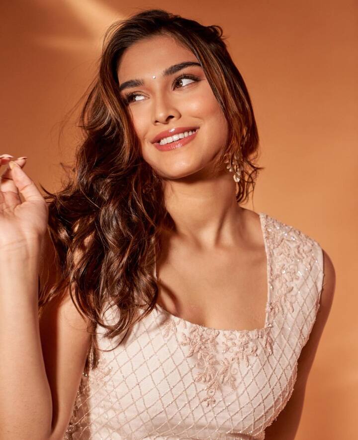 Image credit: Saiee Manjrekar/Instagram