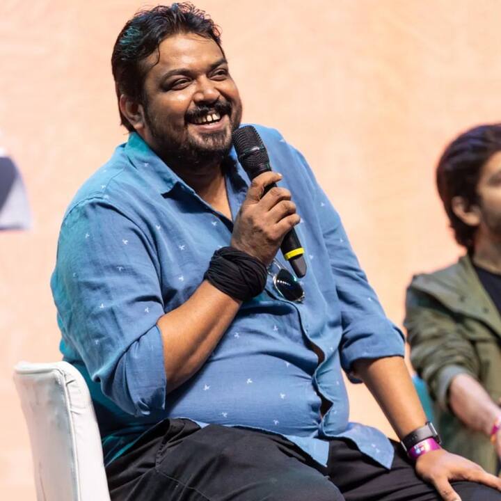 फैसल मलिक (Faisal Malik) उप-प्रधान का किरदार निभा रहे फैसल मलिक, इन्हें लोग सीरीज में प्यार से प्रहलाद चा कहते हैं. फैसल को 20 हजार रुपये प्रति एपिसोड फीस दी गई है.
