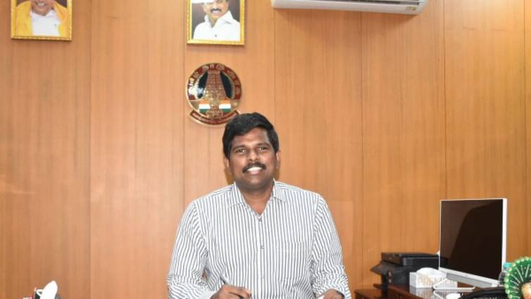 Trichy District Collector Pradeep Kumar warns auto drivers Strict action will be taken against school and college vehicles that do not follow the government norms properly - TNN திருச்சியில் ஆட்டோ ஓட்டுநர்களுக்கு மாவட்ட ஆட்சியர் எச்சரிக்கை - காரணம் என்ன?