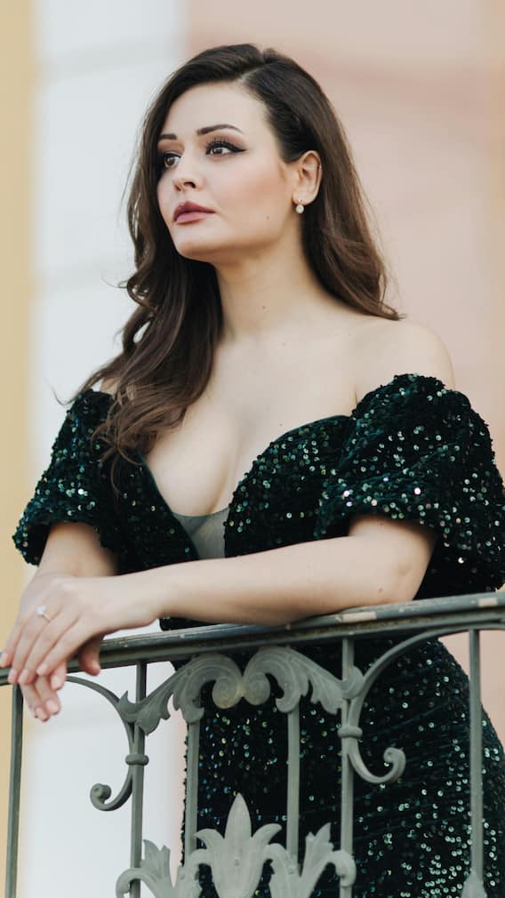 लहान वयात चढतात यशाची पायरी 'या' जन्मतरखेचे लोक!