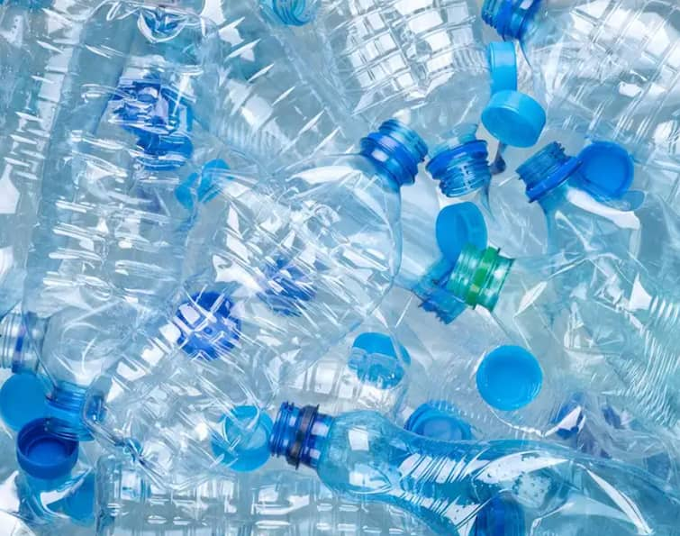 Water bottle dangerous or safe know this code reveal the truth Plastic Bottle: ਪਾਣੀ ਵਾਲੀ ਪਲਾਸਟਿਕ ਦੀ ਬੋਤਲ ਕਿੰਨੀ ਖਤਰਨਾਕ ਜਾਂ ਸੁਰੱਖਿਅਤ? ਬੱਸ ਇਹ ਕੋਡ ਖੋਲ੍ਹ ਦੇਣਗੇ ਭੇਤ