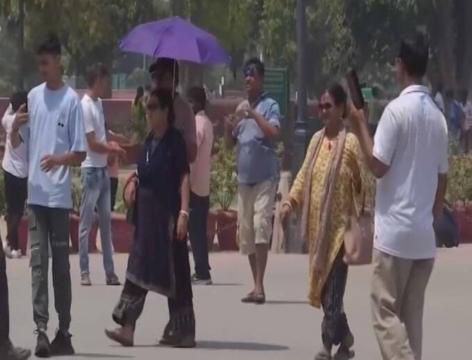 Heat in Ahmedabad broke the record of last 7 years, temperature crossed 45, Meteorological department give heatwave forecast Heatwave:  અમદાવાદમાં ગરમીએ છેલ્લા 7 વર્ષોનો તોડ્યો રેકોર્ડ, તાપમાનનો પારો 45ને પાર, હવામાન વિભાગે આપી ચેતવણી