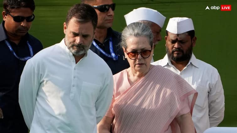 National Herald Case Congress Attack On PM Narendra Modi On ED File Charge sheet Against Sonia Gandhi and Rahul Gandhi National Herald Case: सोनिया और राहुल गांधी के खिलाफ दायर हुई चार्जशीट तो भड़की कांग्रेस, जयराम बोले- चुप नहीं बैठेंगे