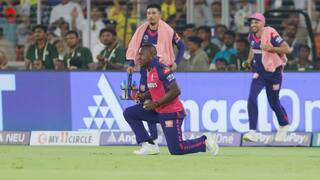 IPL 2024 Eliminator: সামনে ঝাঁপিয়ে অনবদ্য ক্যাচ, রোভম্যান পাওয়েলের দুরন্ত ফিল্ডিংয়ে মুগ্ধ নেটপাড়া