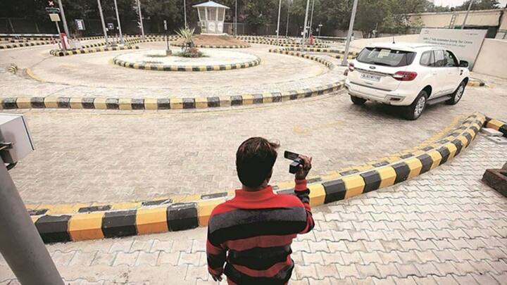 1 जून से भारत में नए नियम लागू होने जा रहे हैं. जिनके तहत  RTO ऑफिस जाकर ड्राइविंग टेस्ट दिए बिना ही कोई भी ड्राइविंग लाइसेंस बनवा सकता है.