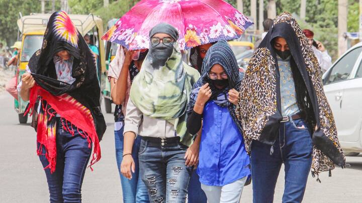 Heatwave Alert: હવામાન વિભાગે આગામી ત્રણ-ચાર દિવસ માટે હીટવેવને લઈને એલર્ટ જાહેર કર્યું છે. લોકોને જરૂરી હોય ત્યારે જ ઘર છોડવાની સલાહ આપવામાં આવી છે.