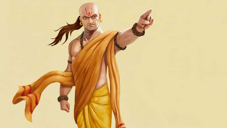 Chanakya Neethi: இந்த வகை பெண்களைக் கண்டால் ஜாக்கிரதை என்கிறது சாணக்ய நீதி Chanakya niti Men Should not marry these 7 kinds of women Chanakya Neethi: இந்த வகை பெண்களைக் கண்டால் ஜாக்கிரதை என்கிறது சாணக்ய நீதி