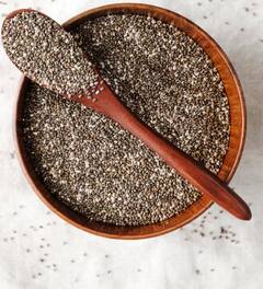 Chia Seeds Benefits: ਚੀਆ ਸੀਡਜ਼ ਸਿਹਤ ਲਈ ਹੀ ਨਹੀਂ ਸਗੋਂ ਸਕਿਨ ਲਈ ਵੀ ਫਾਇਦੇਮੰਦ, ਇੰਝ ਕਰੋ ਡਾਈਟ ਦੇ ਵਿੱਚ ਸ਼ਾਮਿਲ