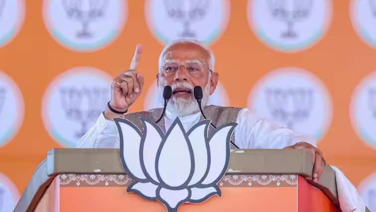 PM Modi Cites ABP Exclusive Report Slams Congress For BrahMos Export Delays Defence Sector Lok Sabha elections 2024 BJP PM Modi Slams Congress Over ABP Exclusive Report On BrahMos Export Delays Under UPA Govt