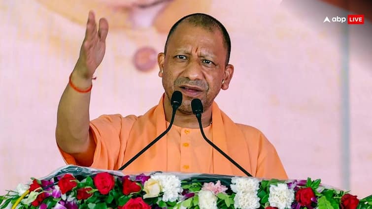 ‘Rahul Gandhi Harm Soul Of Mom India’: UP CM Adityanath Calls for Apology From LoP