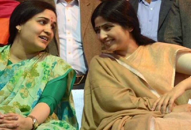 कुछ महीने पहले अपर्णा यादव से पूछा गया था कि क्या वो मैनपुरी में अपनी जेठानी के खिलाफ चुनाव लड़ेंगी तो इस पर जवाब देते हुए अपर्णा ने कहा था कि ऐसा कुछ भी नहीं है. मैं अपने परिवार का बहुत सम्मान करती हूं. पार्टी ने मुझसे इस बारे में कोई बात नहीं की है.