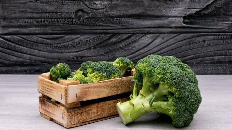 benefits of Broccoli for face glowing skin seeds oil use it like this Broccoli For Face: ब्रोकली की मदद से आप भी पा सकते हैं ग्लोइंग स्किन, ऐसे करें इस्तेमाल