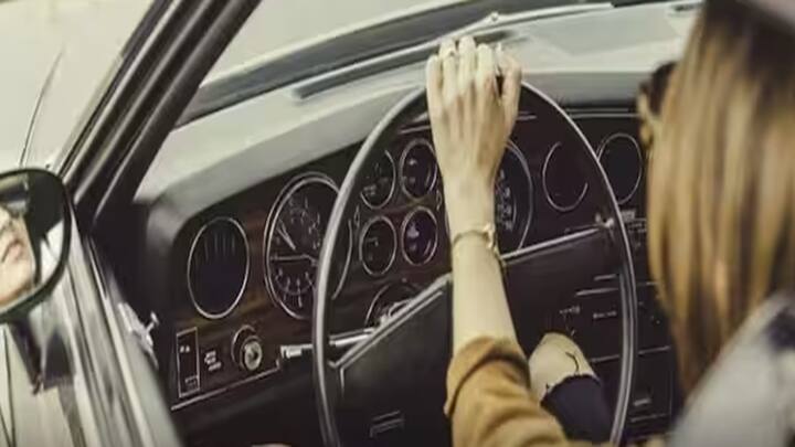 Driving License New Rules: ભારતમાં 1 જૂનથી નવા નિયમો લાગુ થવા જઈ રહ્યા છે. આમાં તમારે ડ્રાઇવિંગ લાયસન્સ માટે અરજી કરવા માટે ટ્રેનિંગ લેવી પડશે. ચાલો જાણીએ કે ટ્રેનિંગનો સમયગાળો કેટલો હશે.