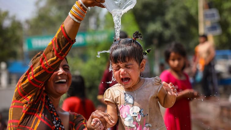 Climate Information: File Temperature In Rajasthan, Purple Alert For Kerala, ‘Orange’ Warning For Delhi