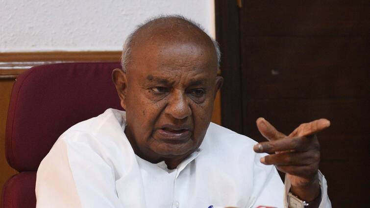 Prajwal Revanna Scandal: 'मेरे धैर्य की और परीक्षा मत लो... जल्द से जल्द भारत लौटो,' प्रज्वल रेवन्ना को पूर्व पीएम एचडी देवेगौड़ा की चेतावनी
