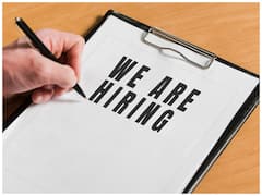 Government Job: इस राज्य में निकली बंपर सरकारी नौकरियों के लिए फॉर्म भरने की लास्ट डेट कल, तुरंत कर दें अप्लाई