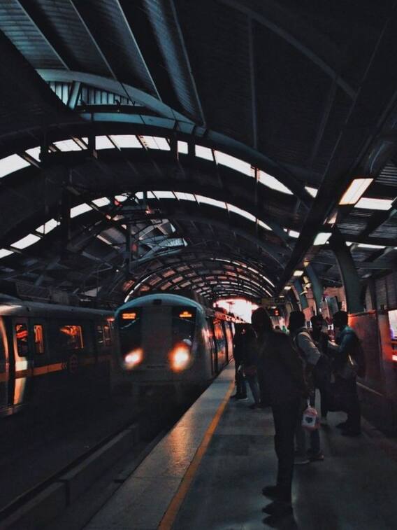 दिल्ली में वोटिंग के दिन मेट्रो की टाइमिंग में होगा बदलाव, जानें- पूरा शेड्यूल