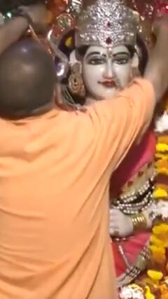 Breaking: CM Yogi ने मां पाटेश्वरी मंदिर में की पूजा | ABP Shorts
