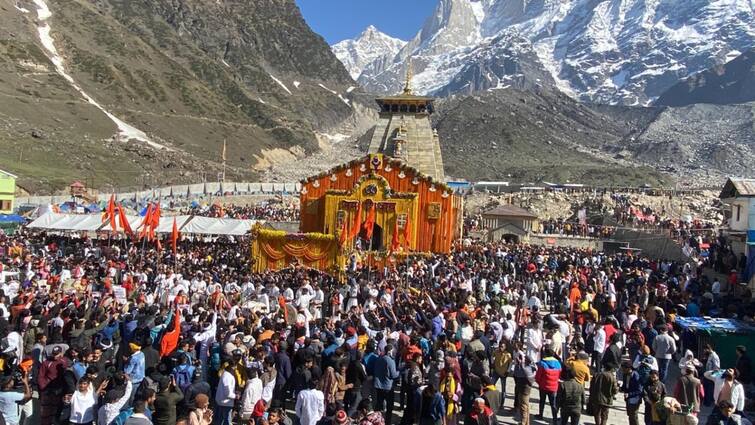 Uttarakhand Char Dham Yatra Devotees visited kedarnath badrinath gangotri yamunotri on may month ann Char Dham Yatra 2024: चारधाम यात्रा को लेकर तीर्थ यात्रियों में भारी उत्साह, मई महीने में इतने श्रद्धालुओं ने किए दर्शन