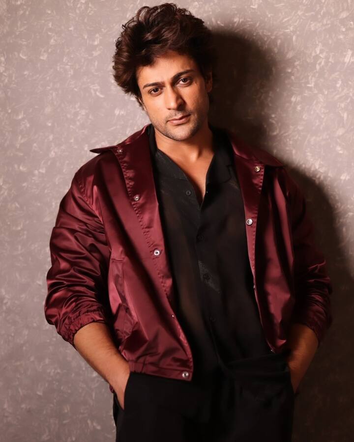 वहीं टीवी के अलावा एक्टर बॉलीवुड में भी डेब्यू कर चुके हैं. उन्हें फिल्म ‘प्यारे मोहन’ में देखा गया था. जिसमें शालीन के साथ विवेक ओबेरॉय, ईशा देओल और अमृता राव भी थे.