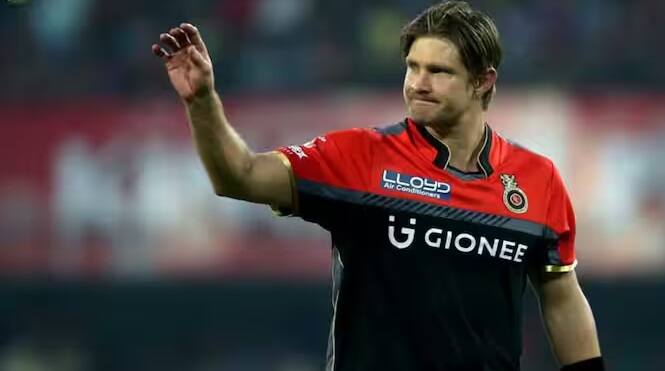 જો કે, આ દરમિયાન શેન વોટસને IPL 2017 સીઝનની 3 મેચોમાં કેપ્ટનની ભૂમિકા ભજવી હતી. પરંતુ આ કેપ્ટનો IPL ટ્રોફી જીતવામાં સફળ ન થયા. (ફોટો ક્રેડિટ- સોશિયલ મીડિયા