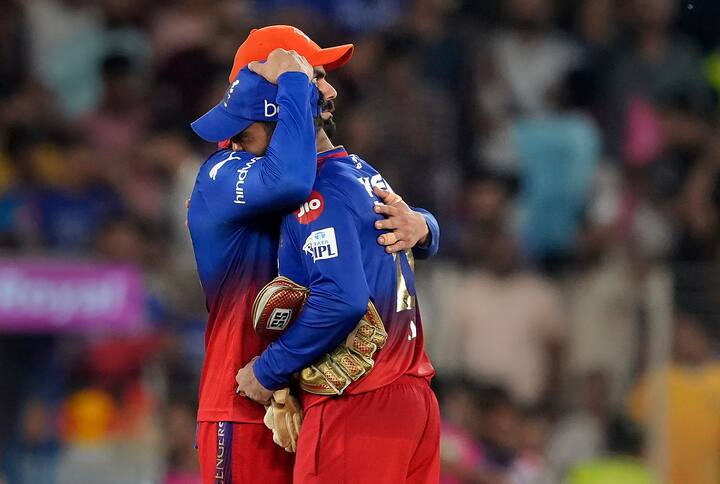 बेंगलुरु की इस हार ने एक बार फिर फैंस का दिल तोड़ दिया. इस हार के बाद बेंगलुरु की पुरुष टीम का पहली ट्रॉफी जीतने का सपना फिर एक सपना ही रह गया.